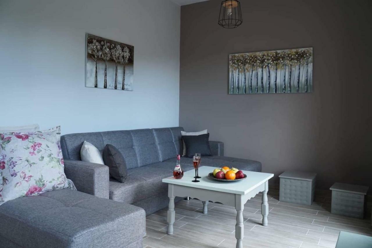 Ingreen Apartment Potamia  ภายนอก รูปภาพ