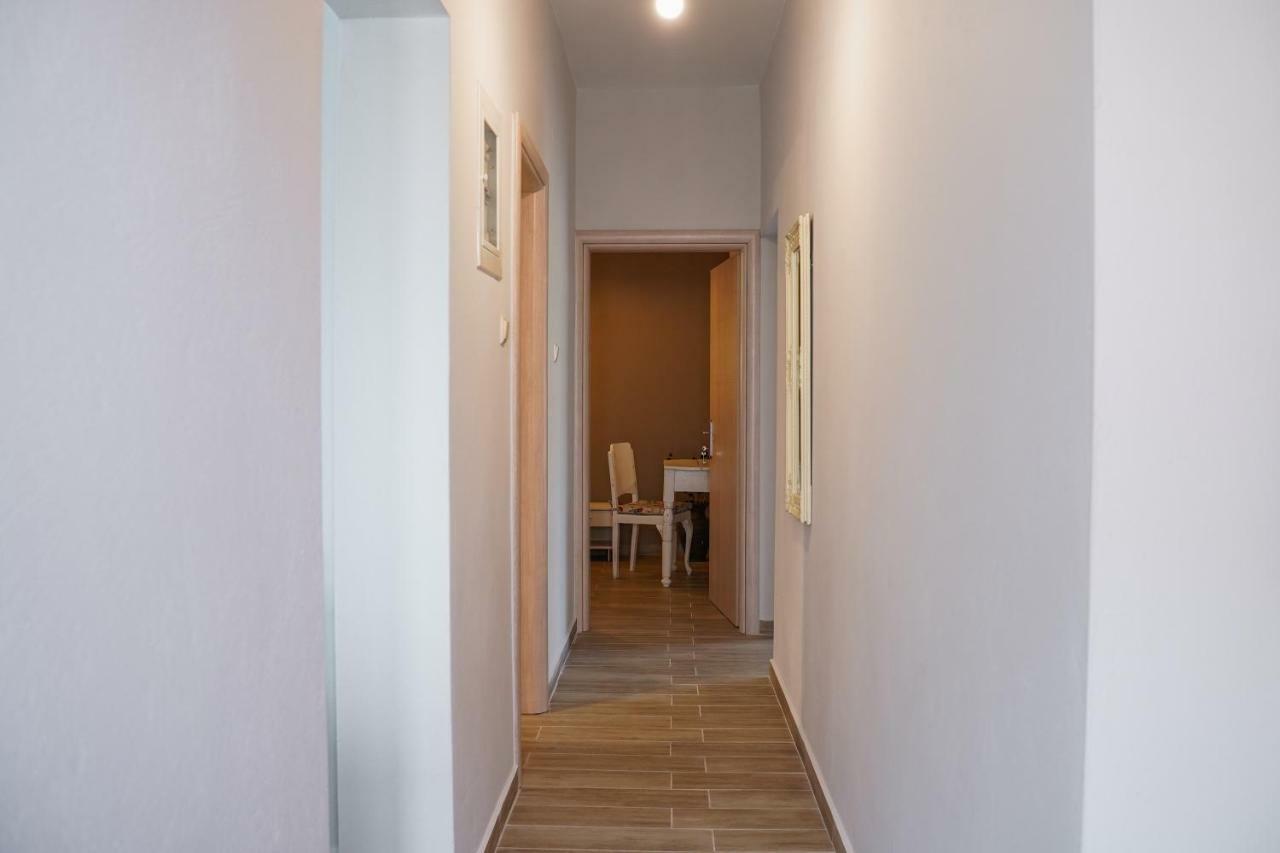 Ingreen Apartment Potamia  ภายนอก รูปภาพ